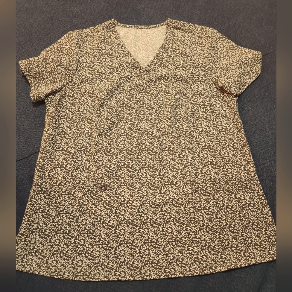 Printed Scrub Top
